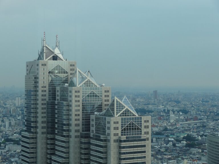Avenue Plaza Offices